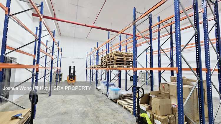 Citilink Warehouse Complex (D5), Warehouse #574745461